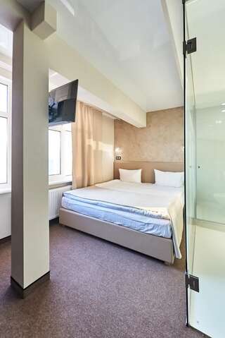 Отель Boutique Hotel Dacha Lanzheron Одесса Стандартный двухместный номер с 1 кроватью или 2 отдельными кроватями-2